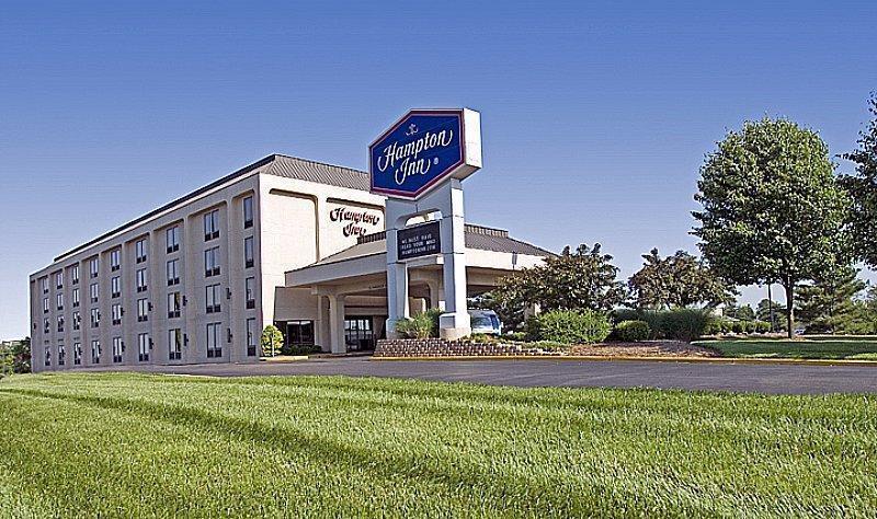 Hampton Inn St. Louis - Westport Меріленд-Гайтс Екстер'єр фото